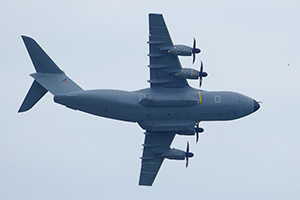 Airbus A400M der Bundesluftwaffe über Barth