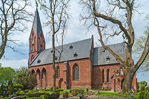 Prohn - Backsteinkirche